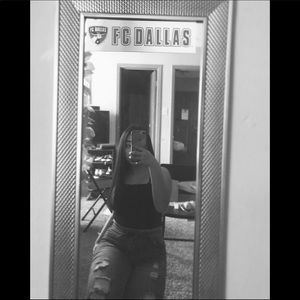 Meet your Posher, Samantha